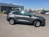 Used 2021 Ford Escape SE image 4