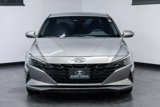 Used 2023 Hyundai Elantra SE image 3