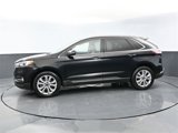 Used 2020 Ford Edge Titanium image 2