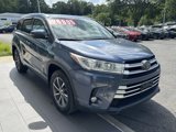 Used 2018 Toyota Highlander AWD V6 image 5