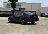 Used 2021 Nissan Sentra SV image 4