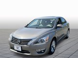 Used 2015 Nissan Altima 2.5 SV w/ Convenience Package image 3