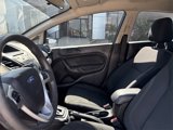 Used 2019 Ford Fiesta SE image 4