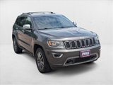 Used 2019 Jeep Grand Cherokee Limited image 3