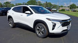 New 2025 Chevrolet Trax LT w/ Sunroof Package image 2