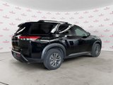 Used 2022 Nissan Pathfinder SV image 3