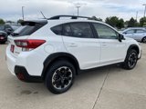 Used 2022 Subaru Crosstrek 2.0i image 5