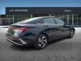 New 2025 Hyundai Elantra SEL image 3