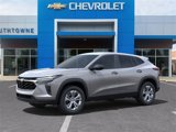 New 2025 Chevrolet Trax LS image 2