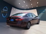 Used 2023 Nissan Altima 2.5 SV image 5