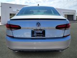Used 2021 Volkswagen Passat 2.0T R-Line image 5