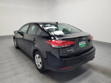 Used 2017 Kia Forte LX image 5