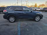 Used 2016 Nissan Rogue SV image 4