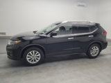 Used 2020 Nissan Rogue SV image 2