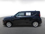 Used 2024 Kia Soul LX w/ Option Group 015 image 3