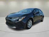 Used 2021 Toyota Corolla LE image 3