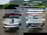 New 2025 Volkswagen Tiguan SE image 6