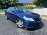 Used 2010 Toyota Camry LE image 2