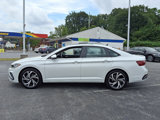 Used 2025 Volkswagen Jetta SEL image 4