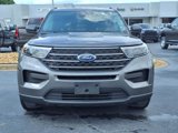 Used 2022 Ford Explorer XLT image 2