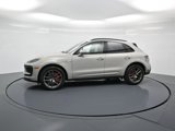 Certified 2022 Porsche Macan S image 2
