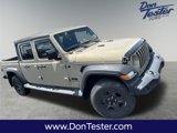 Used 2020 Jeep Gladiator Sport image 2