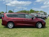 Used 2023 Chrysler Voyager LX image 4