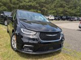 Certified 2024 Chrysler Pacifica Touring-L image 2