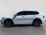 Used 2024 Volkswagen Tiguan SEL R-Line image 2