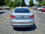 Used 2017 Ford Fusion SE w/ Fusion SE Technology Package image 4