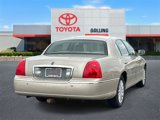 Used 2005 Lincoln Town Car Signature image 5