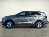 Used 2020 Kia Sorento LX image 2