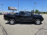 Used 2005 Toyota Tacoma PreRunner image 3