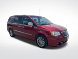 Used 2015 Chrysler Town & Country Touring-L w/ Driver Convenience Group image 2