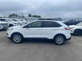 Used 2022 Ford Edge SE image 3
