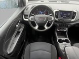 Used 2022 GMC Terrain SLE image 4