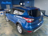 Used 2017 Ford Escape SE w/ Equipment Group 201A image 4