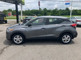 Used 2020 Nissan Kicks S image 3