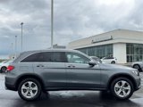 Used 2017 Mercedes-Benz GLC 300 4MATIC image 4