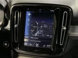 Used 2019 Volvo XC40 T5 Momentum image 3