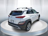 Certified 2022 Hyundai Kona SEL w/ Convenience Package image 4