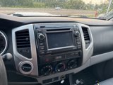 Used 2012 Toyota Tacoma 4x4 Double Cab image 4