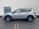 Used 2018 Toyota RAV4 LE image 2