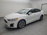 Used 2020 Ford Fusion SE image 2