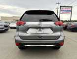 Used 2017 Nissan Rogue SV image 5