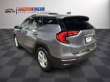 Used 2018 GMC Terrain SLE w/ Driver Convenience Package image 3