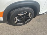 Used 2024 Kia Seltos SX w/ SX Sunroof Package image 2