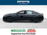 Used 2022 Toyota Camry SE image 2