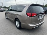 Used 2018 Chrysler Pacifica Touring Plus image 5