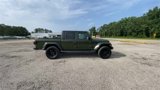 Used 2023 Jeep Gladiator Sport image 2